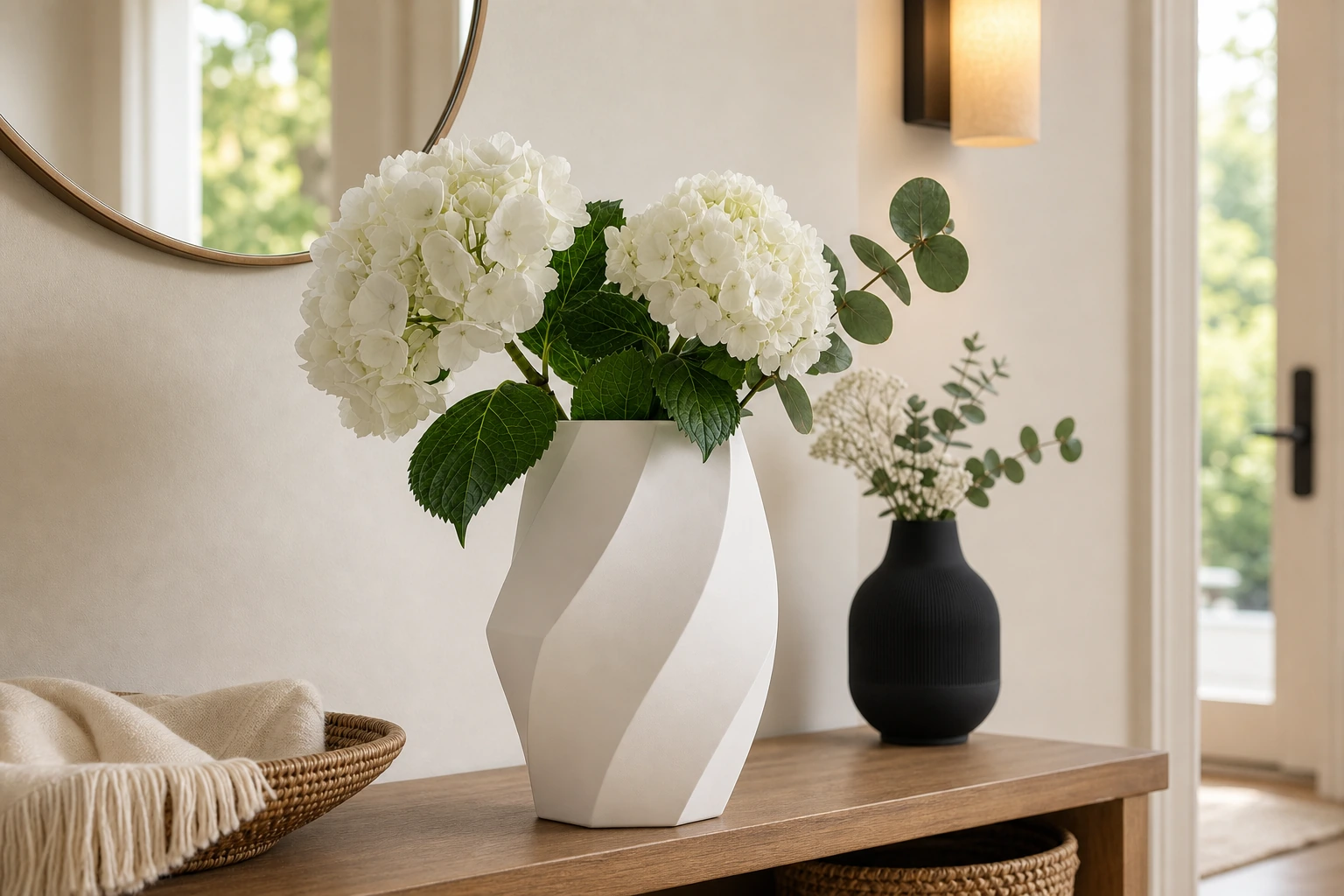 Composicao com vasos atuais HDB Decor